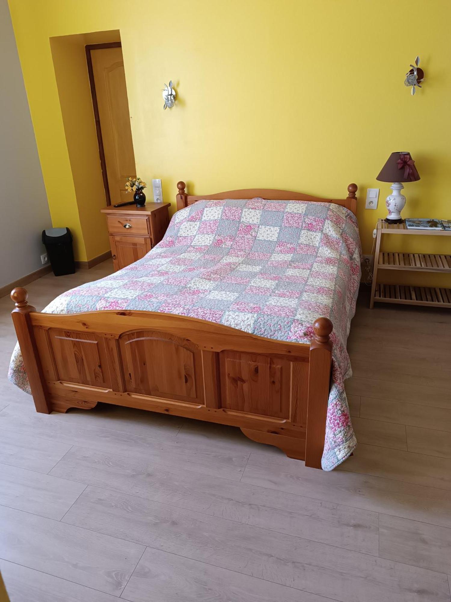 Au Coeur De L'Enclave Bed & Breakfast Moeuvres Luaran gambar