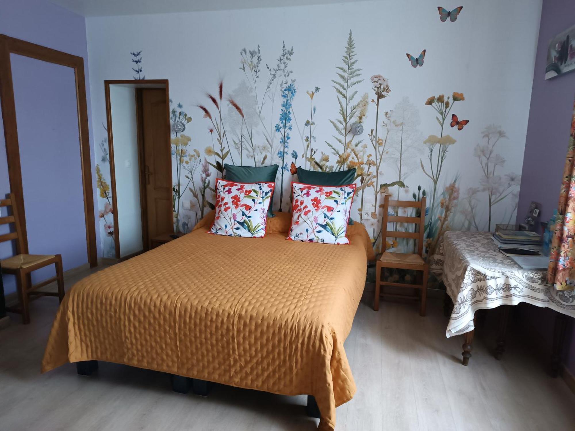 Au Coeur De L'Enclave Bed & Breakfast Moeuvres Luaran gambar